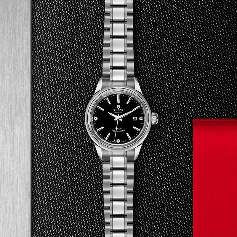 TUDOR | STYLE | Style | 22023.jpg