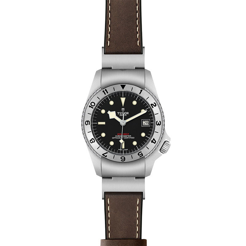 TUDOR | BLACK BAY | Black Bay P01 | 22111.jpg