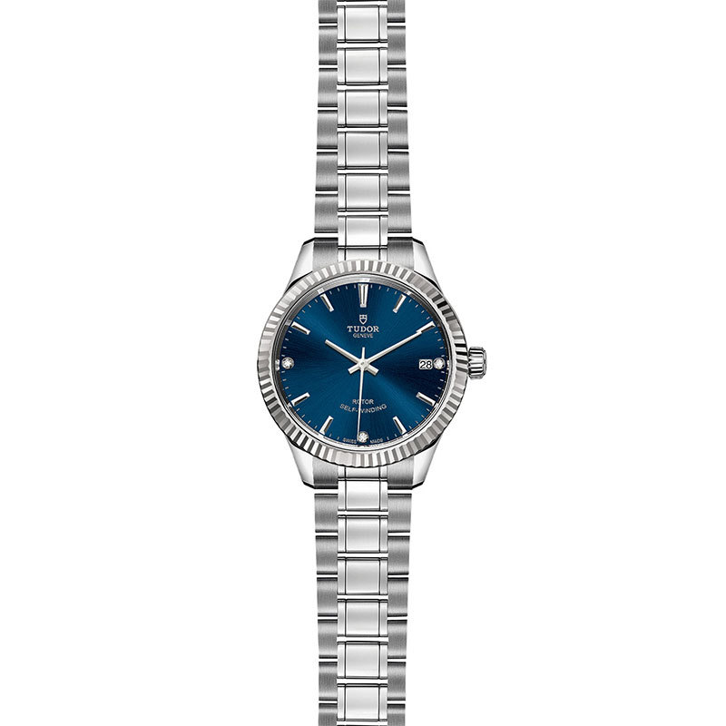 TUDOR | STYLE | Style | 22240.jpg