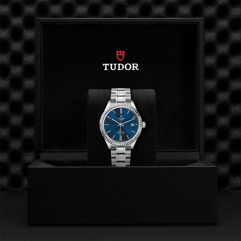 TUDOR | STYLE | Style | 22251.jpg