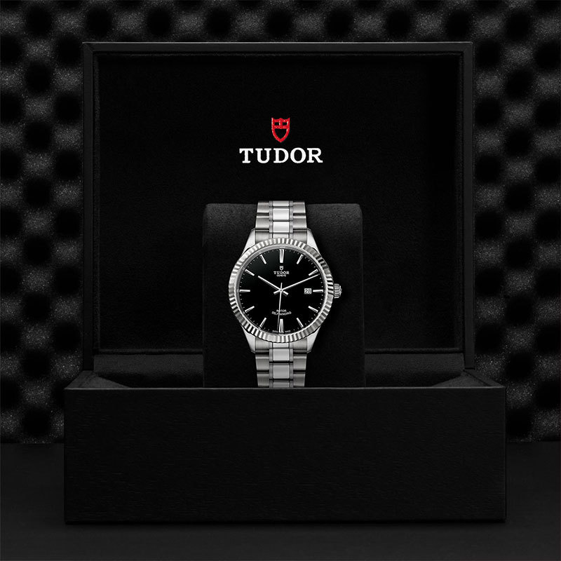 TUDOR | STYLE | Style | 22255.jpg