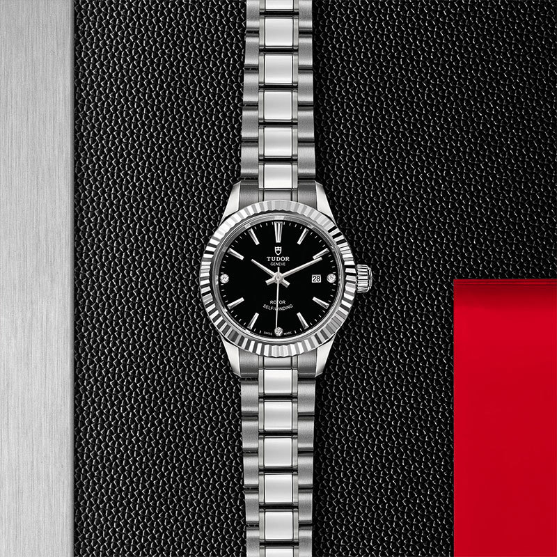 TUDOR | STYLE | Style | 22677.jpg