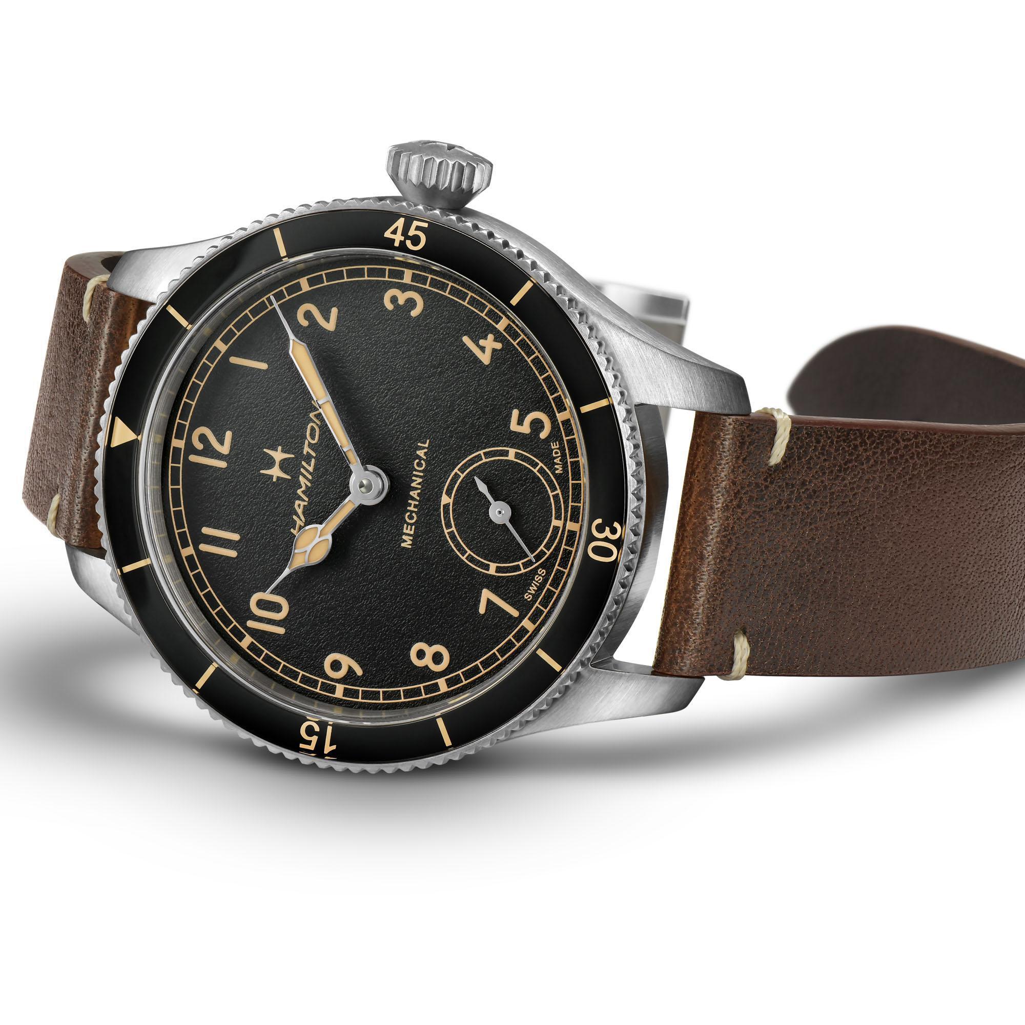 HAMILTON | KHAKI AVIATION | Khaki Aviation Pilot Pioneer | 24544.jpg