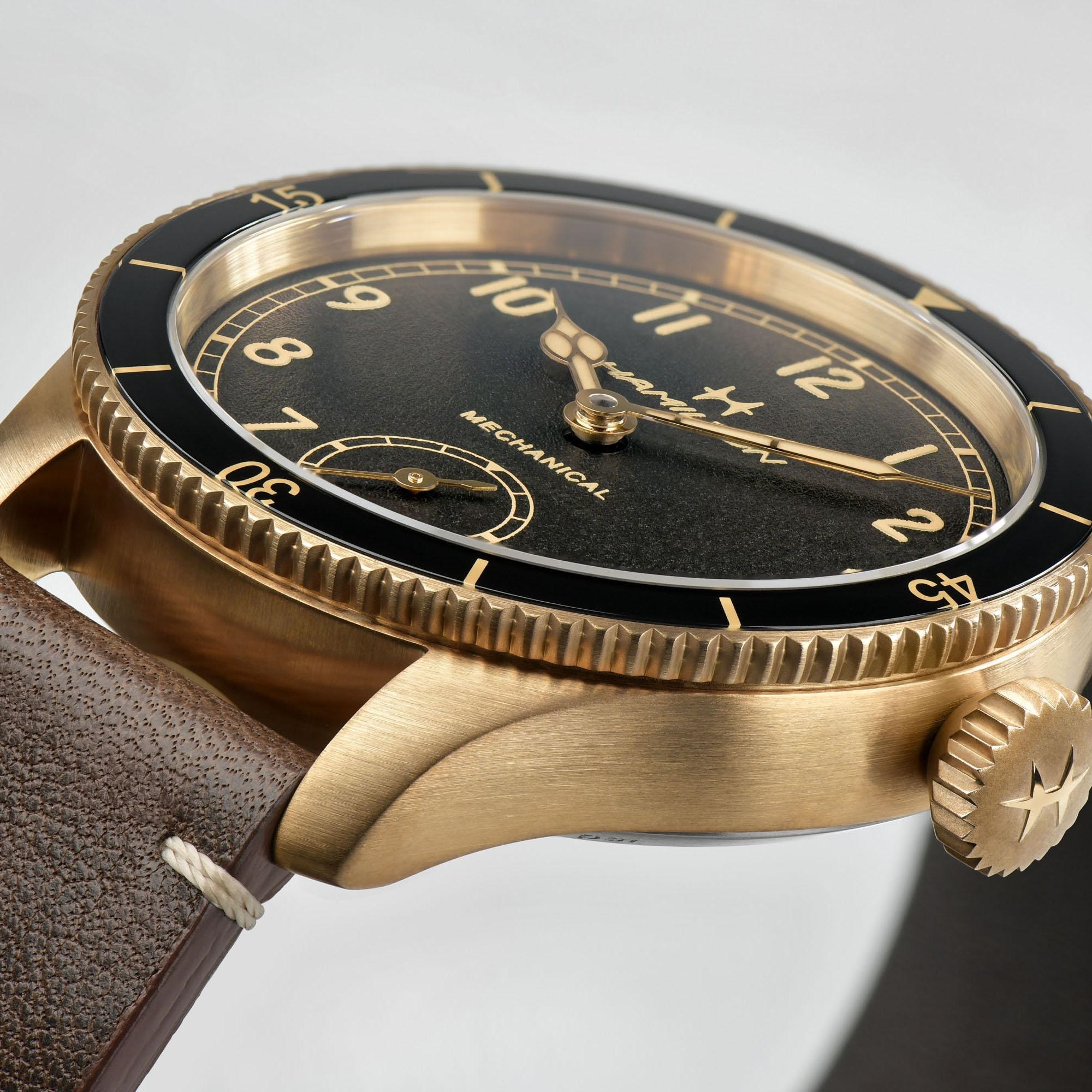 HAMILTON | KHAKI AVIATION | Khaki Aviation Pilot Pioneer Bronze | 25248.jpg