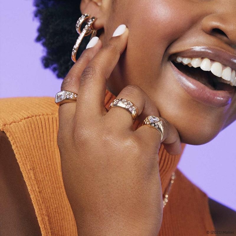 RUE DES MILLE | RUE DES MILLE MEETS BARBIE | Anello Pietra Baguette | 28544.jpg