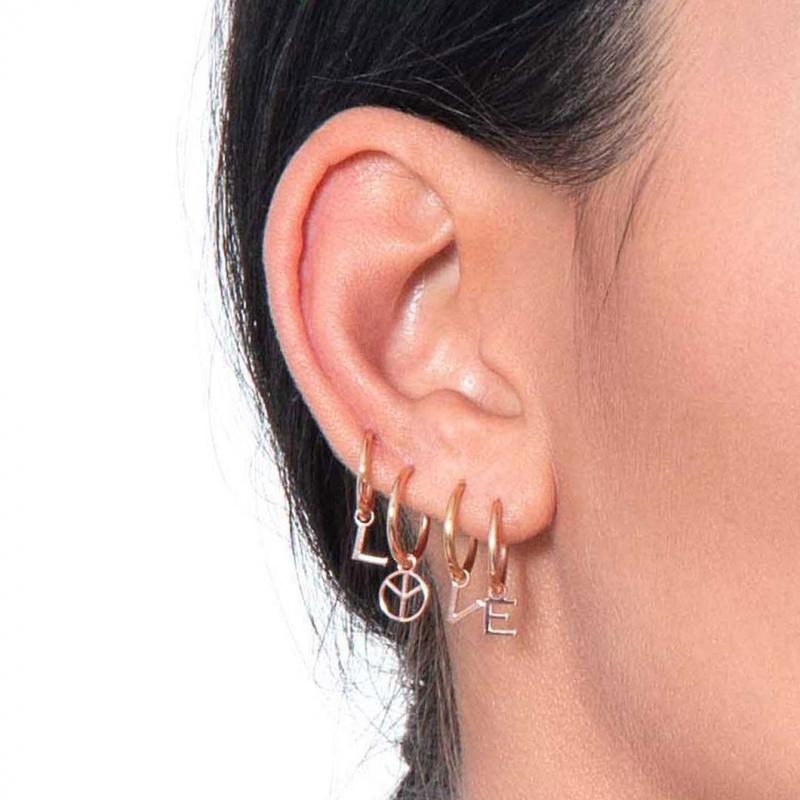 MAMAN ET SOPHIE | LUXURY PIERCING | Charm Lettera E | 39300.jpg