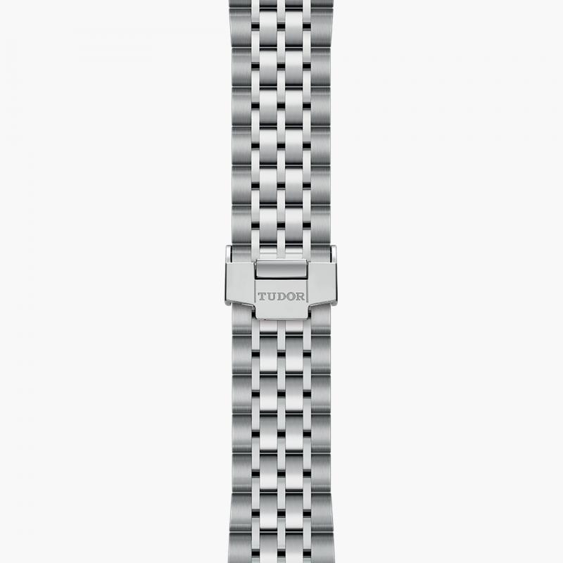 TUDOR | 1926 | 1926 | 40040.jpg