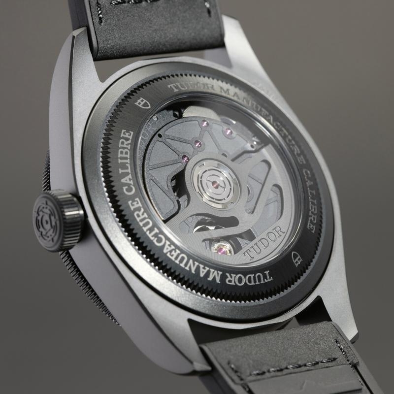 TUDOR | BLACK BAY | Black Bay Ceramic | 40068.jpg