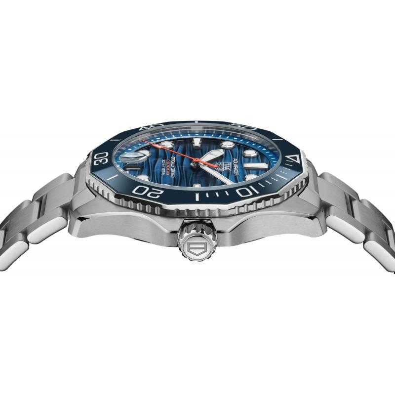 Aquaracer Professional 300 Date