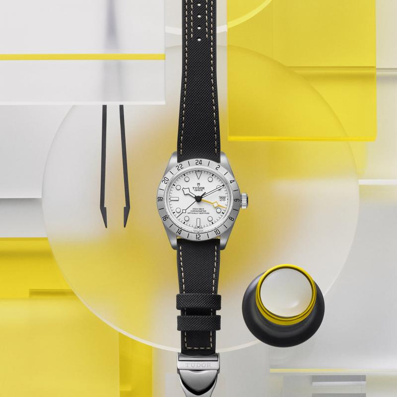 TUDOR | BLACK BAY | Black Bay Pro | 52268.jpg