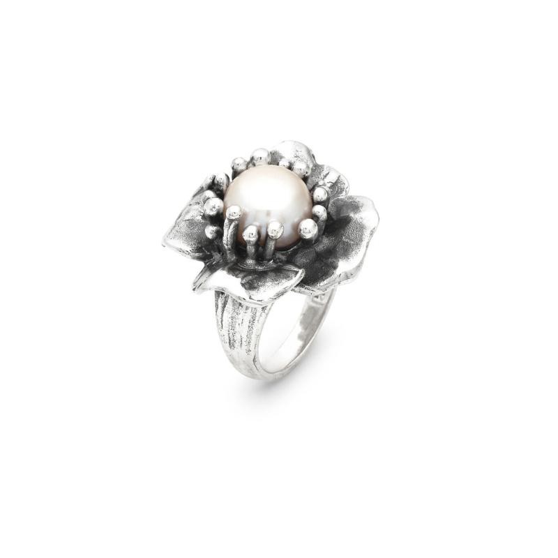 Anello Magnolia